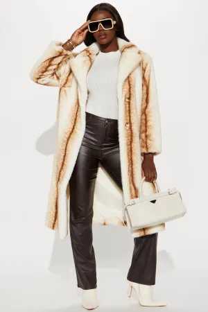 Aspen Ready Faux Fur Coat - White/combo