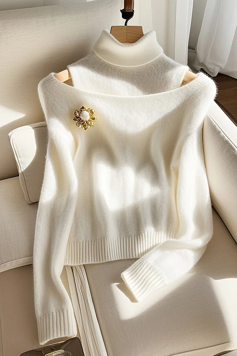 High-end Turtleneck Soft White Knitwear