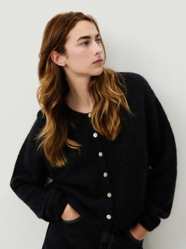 Vitow Cardigan in Noir